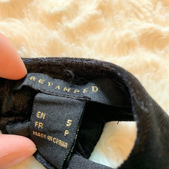 Urban Planet black velvet chocker bodysuit - Picture 3 of 5